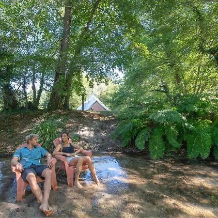 La Wigwam Bleu Du Domaine Du Pas De L'ane 럭셔리텐트 미오